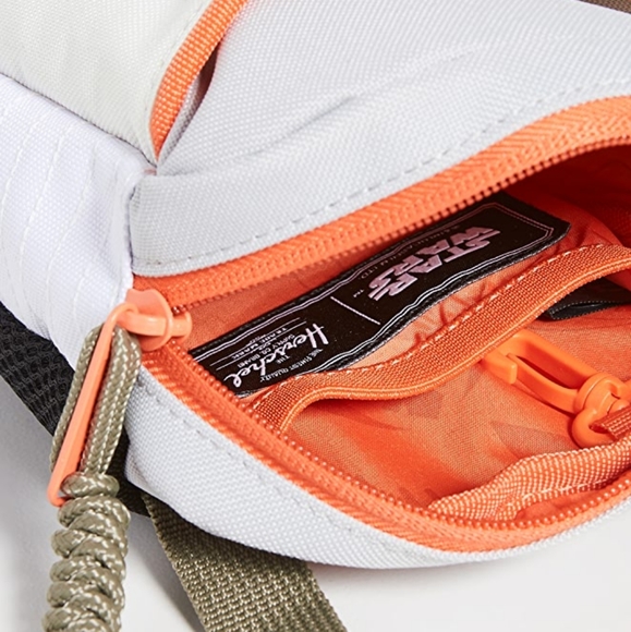 Herschel Supply Co. x Star Wars Cruz Crossbody Bag - Picture 5 of 5